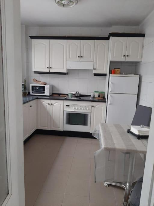 Habitacion Canteras Con Bano Privado , En Apartamento Compartido 라스팔마스 외부 사진